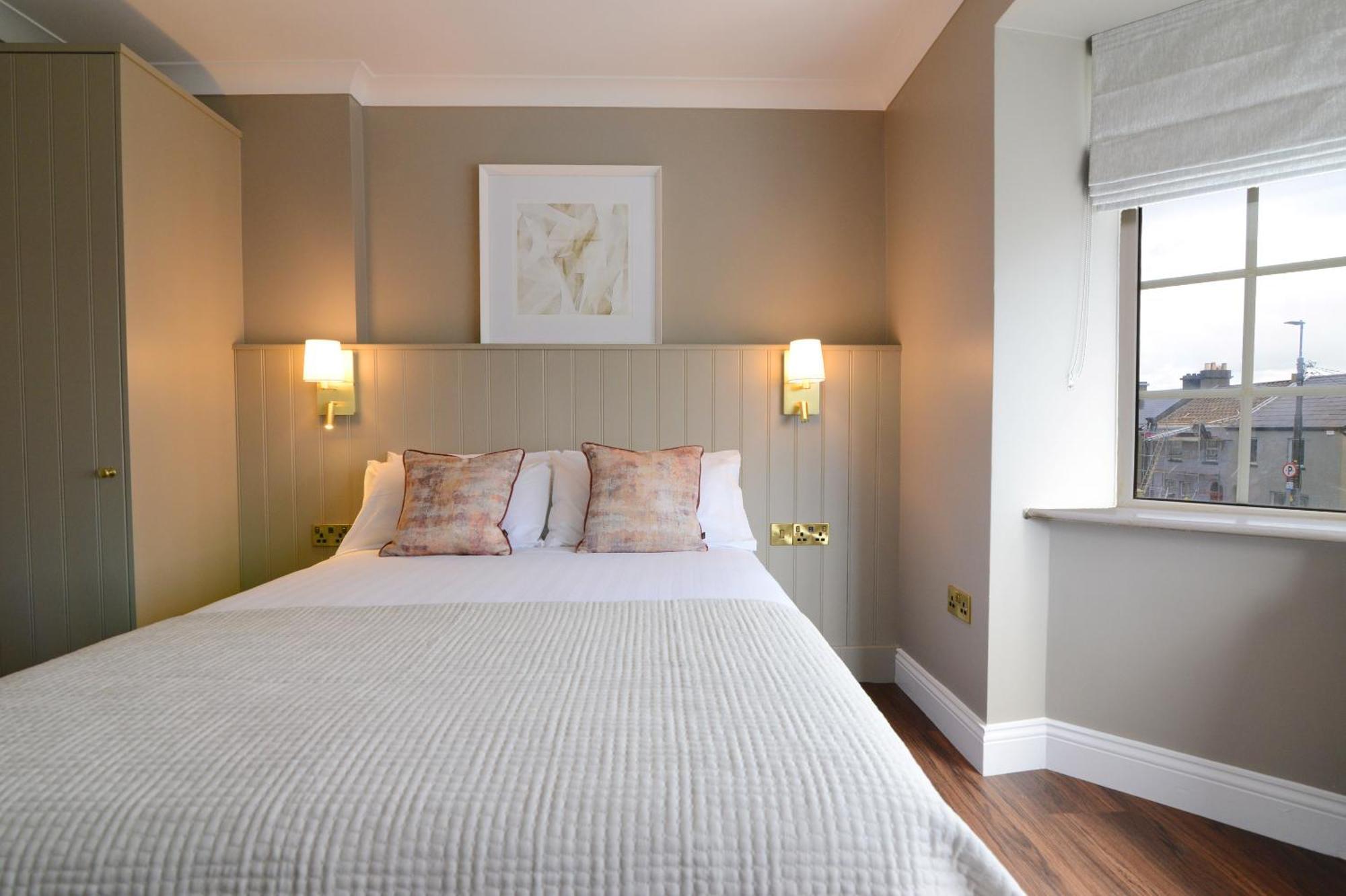 Urban Nest Townhouse Bed & Breakfast Galway Dış mekan fotoğraf