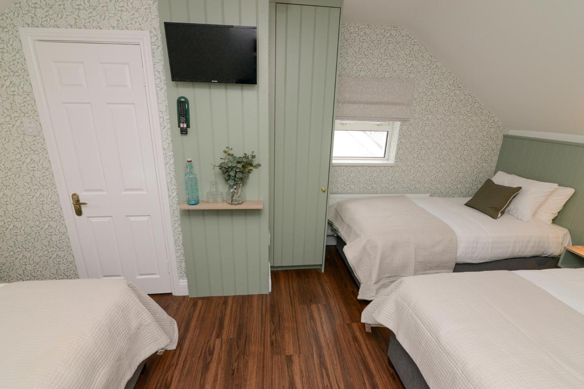 Urban Nest Townhouse Bed & Breakfast Galway Dış mekan fotoğraf