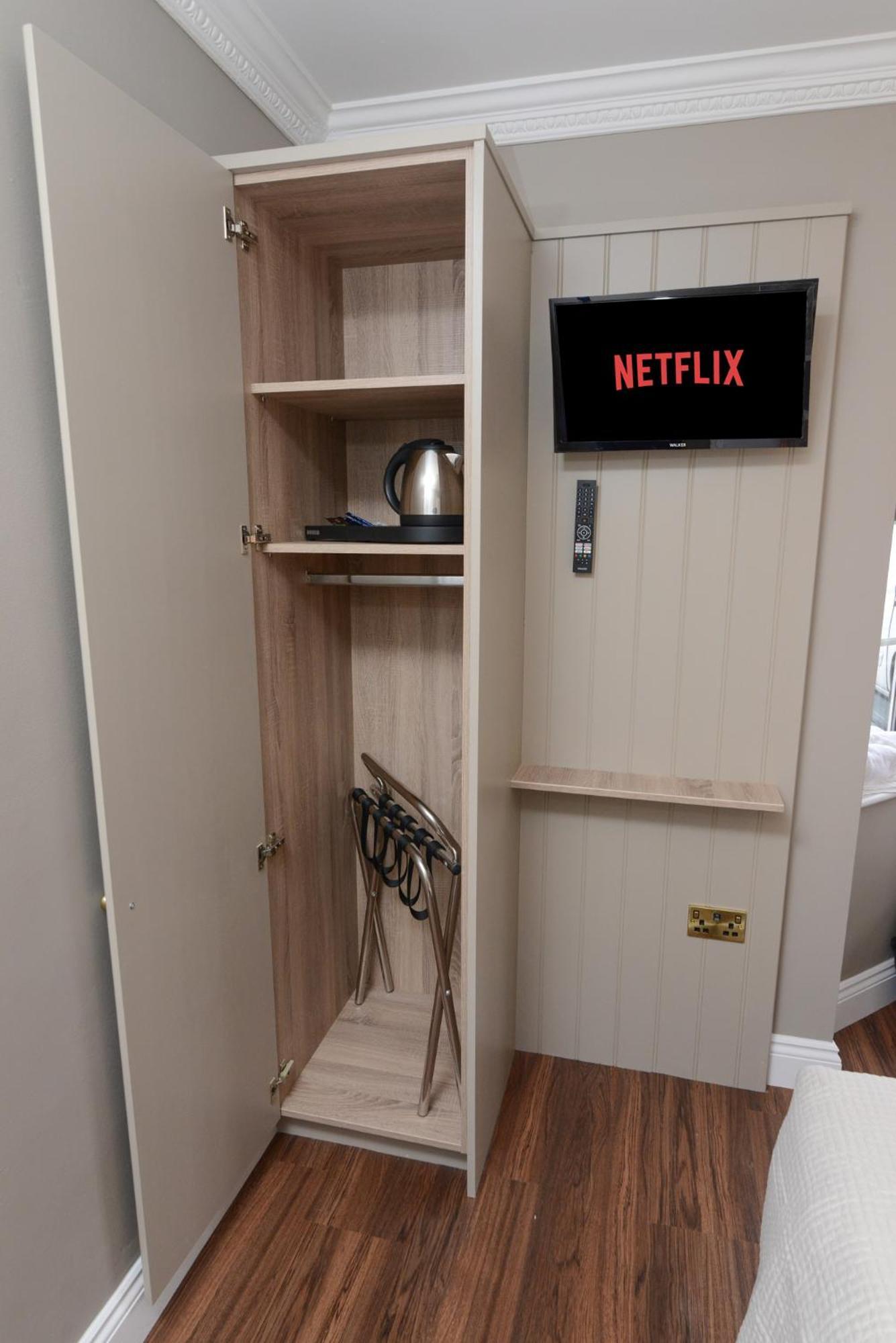 Urban Nest Townhouse Bed & Breakfast Galway Dış mekan fotoğraf